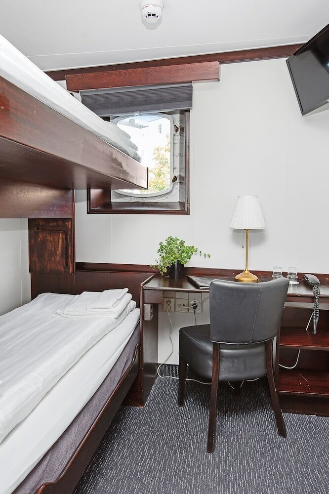 Malardrottningen Yacht Hotel
