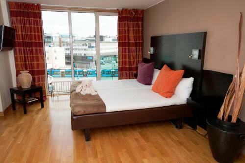 Maudes Hotel Solna