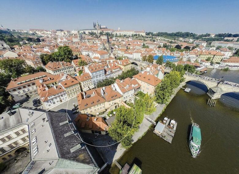 Hotel Archibald At Charles Bridge