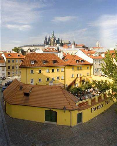 Hotel Archibald At Charles Bridge