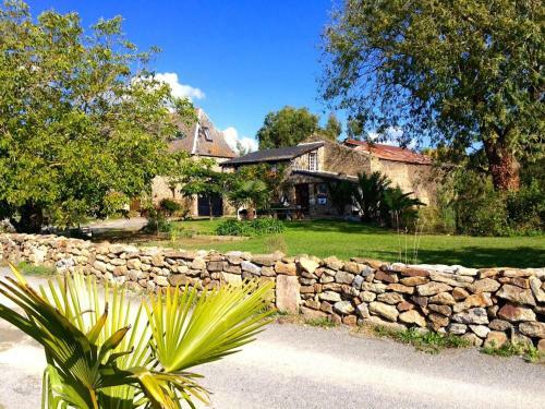 Bed & Breakfast Chambres D'h�tes Du Manoir Du Haut Salmon