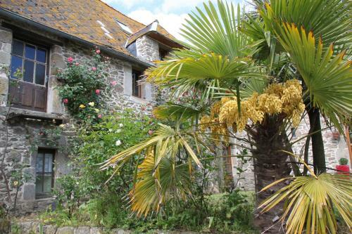 Bed & Breakfast Chambres D'h�tes Du Manoir Du Haut Salmon