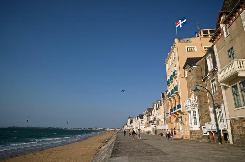 Hotel Ambassadeurs - Creperie