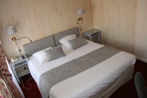 Hotel H�tel Le D'avaugour - Logis