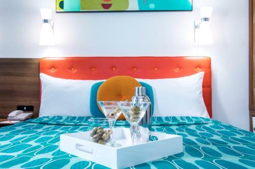 Hotel Universal's Cabana Bay Resort