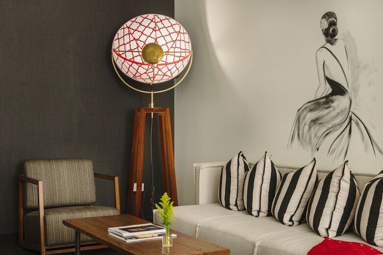 Refinery Hotel