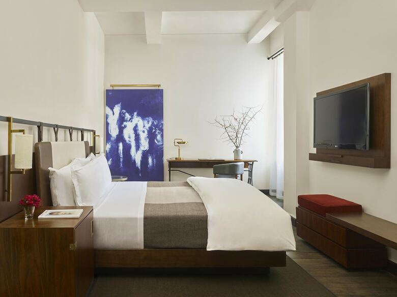 Refinery Hotel