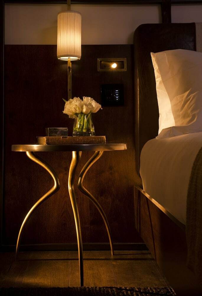 Refinery Hotel