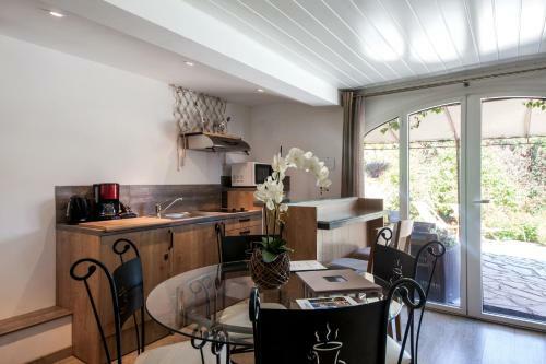 Bed & Breakfast La Demeure Insoup�onn�e
