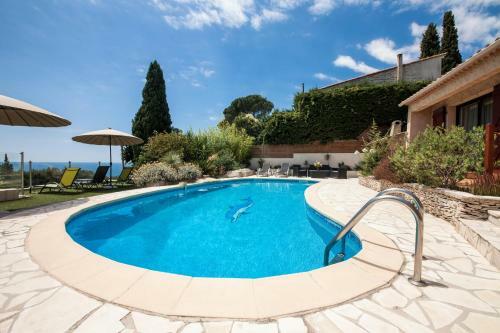 Bed & Breakfast La Demeure Insoup�onn�e