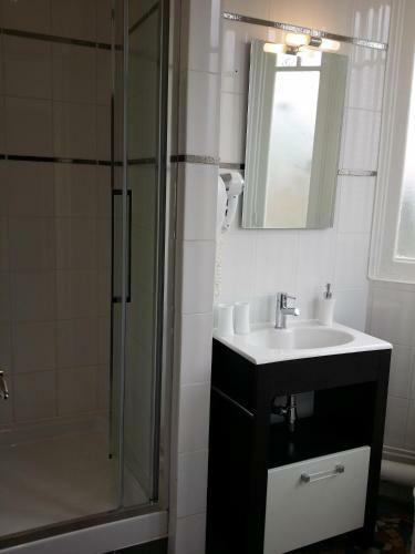 Bed & Breakfast Le Castel Guesthouse