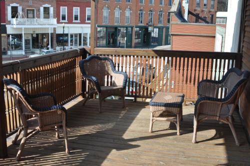 Hotel Mcgregor's Landing