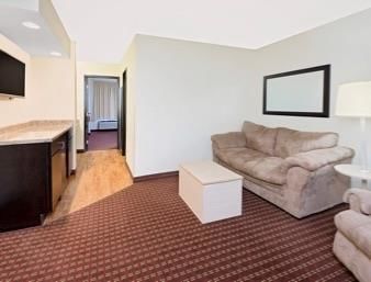 Motel Super 8 Metropolis