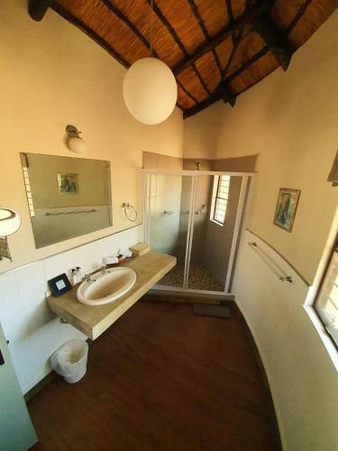 Phelwana Game Lodge