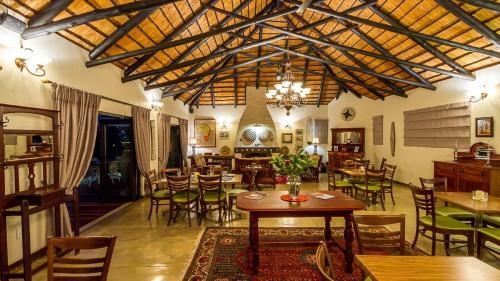 Phelwana Game Lodge