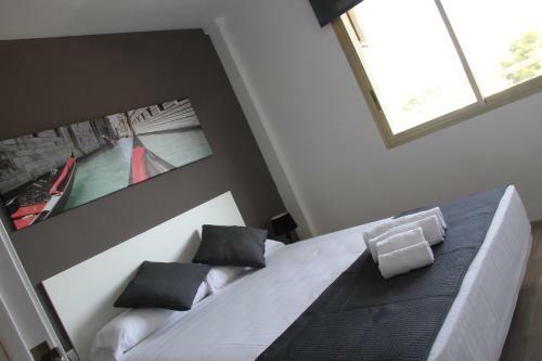 Click & Booking Apartamentos Arquus Center