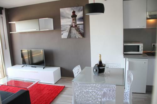 Click & Booking Apartamentos Arquus Center