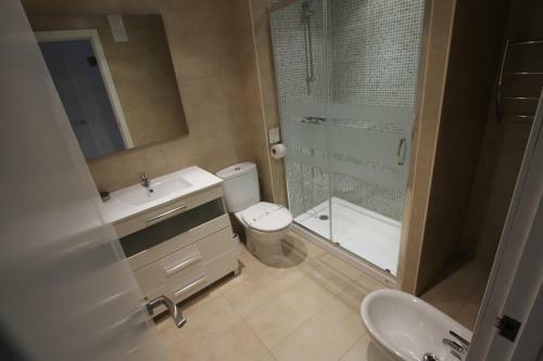 Click & Booking Apartamentos Arquus Center
