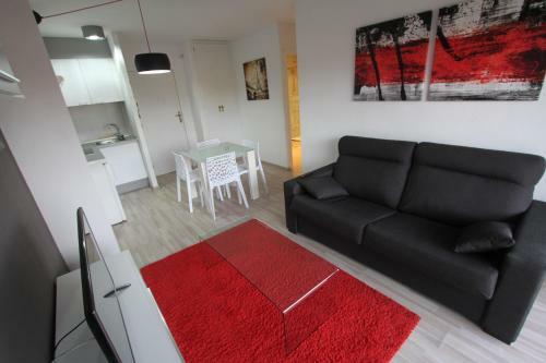 Click & Booking Apartamentos Arquus Center