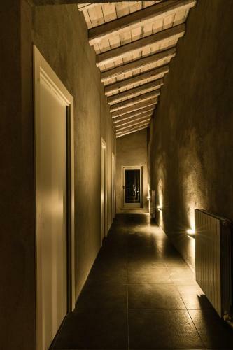 Hotel Borgo Del Carato