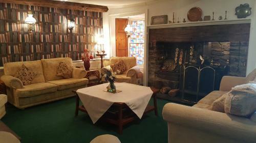 Plas Dolguog Hotel