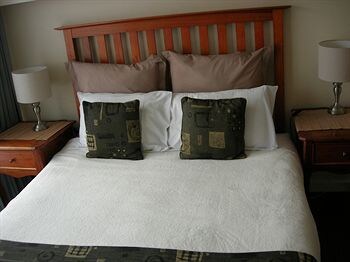 Aberdeen Motor Inn