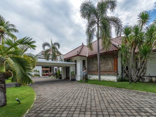 Inna Bali Heritage Hotel