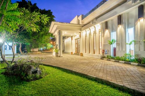 Inna Bali Heritage Hotel