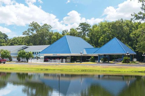 Hotel Days Inn Airport
