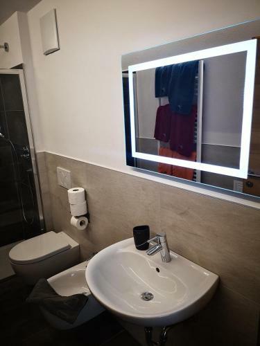 Garni - Hotel Am Burghuegel