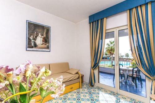 Hotel Residence La Castellana Mare