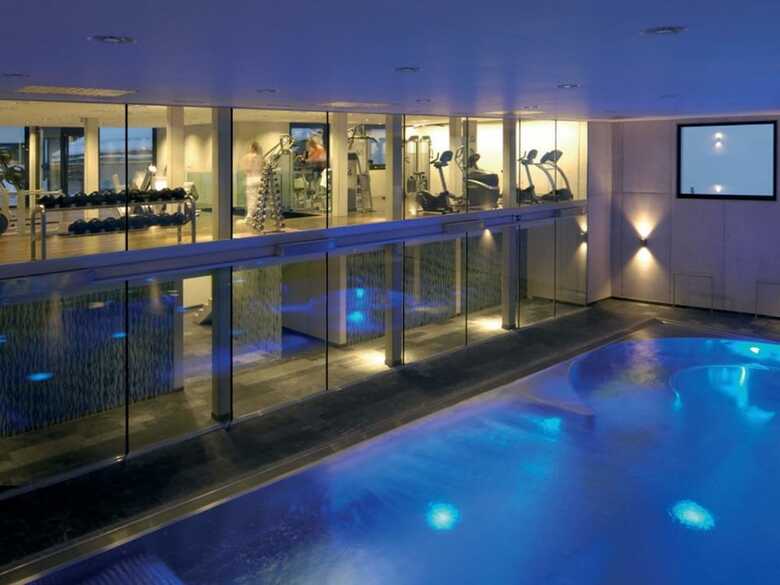 Alpenhotel ...fall In Love