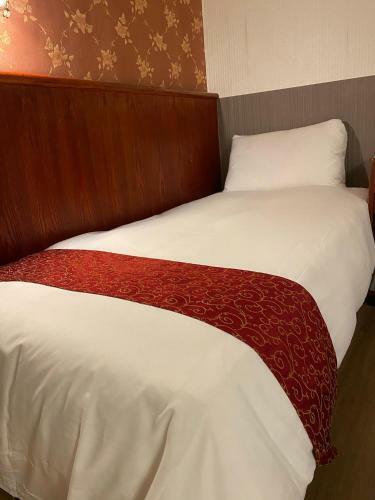 Gene Long Haiy Att Hotel