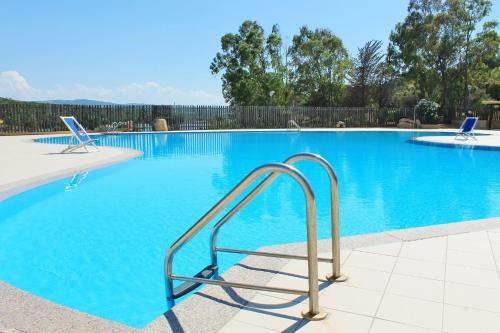 Apartamento Costa Serena Village Boschetto Holiday