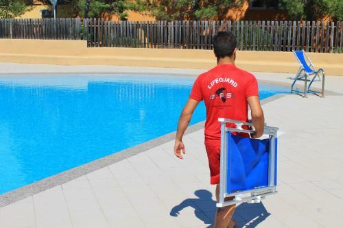 Apartamento Costa Serena Village Boschetto Holiday