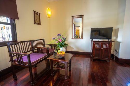 Hotel Hoi An Riverside Resort & Spa