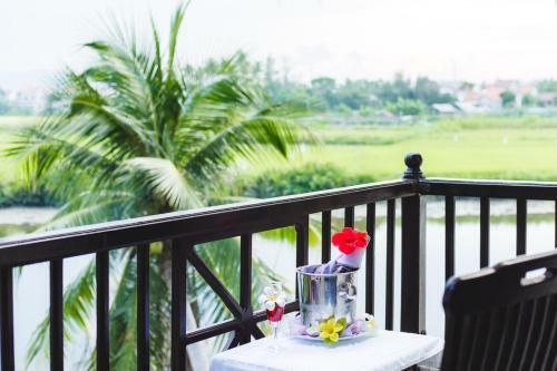 Hotel Hoi An Riverside Resort & Spa