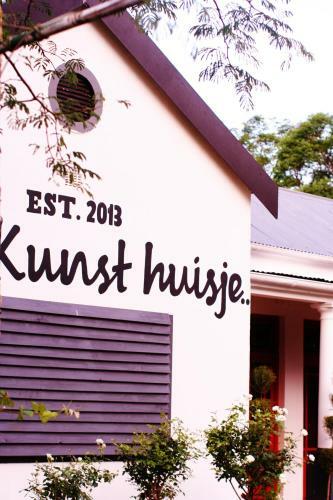 Hostal De Kunst Huisje