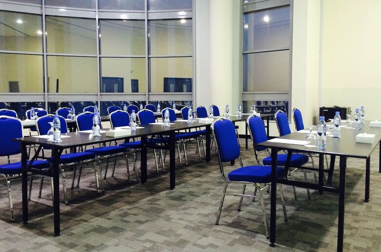 Aparthotel Tulip Inn Bahrain Suites & Residences