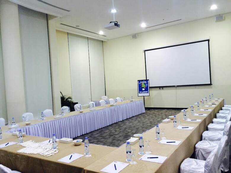 Aparthotel Tulip Inn Bahrain Suites & Residences