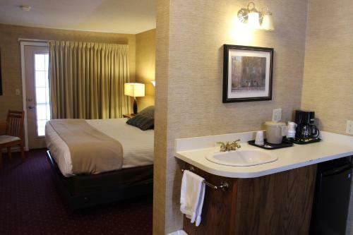 Hotel Byrncliff Resort & Conference Center