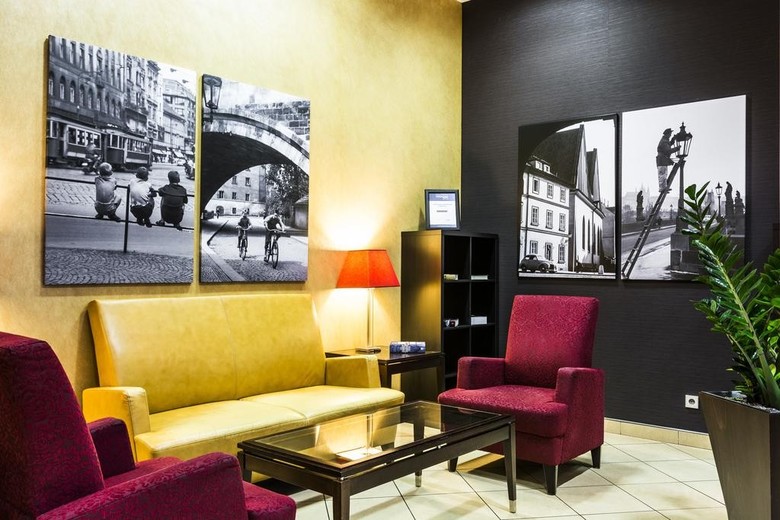 Hotel Courtyard By Marriott Prague City