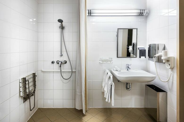 Hotel Courtyard By Marriott Prague City