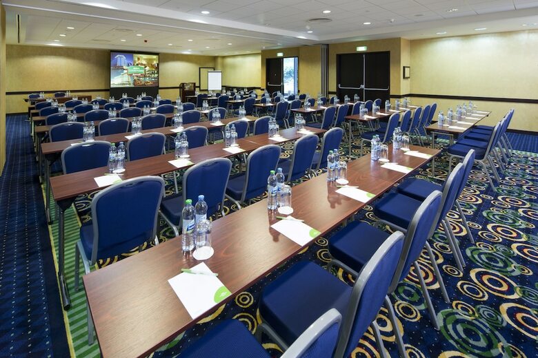 Hotel Courtyard By Marriott Prague City