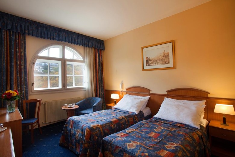 Kavalir Hotel