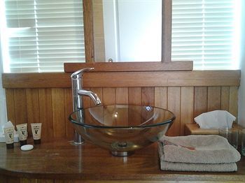 Hostal Dolphin View Guesthouse
