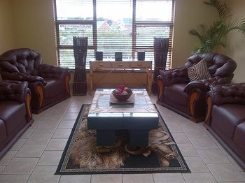 Hostal Dolphin View Guesthouse