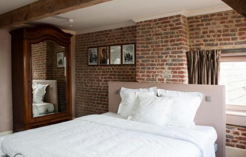 Hostal Guesthouse Recour