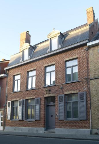 Hostal Guesthouse Recour