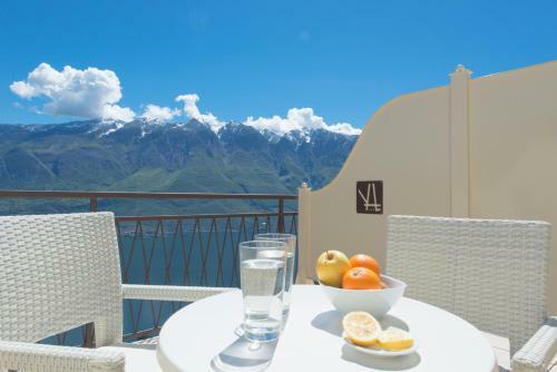 Village Hotel Lucia